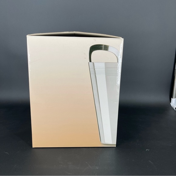 LENOX TUSCANY CLASSICS® STAINLESS CHAMPAGNE BUCKET - Picture 11 of 12